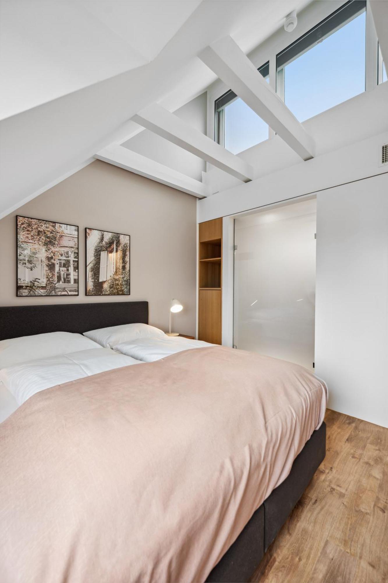 Limehome Basel Muenzgasse Bilik gambar