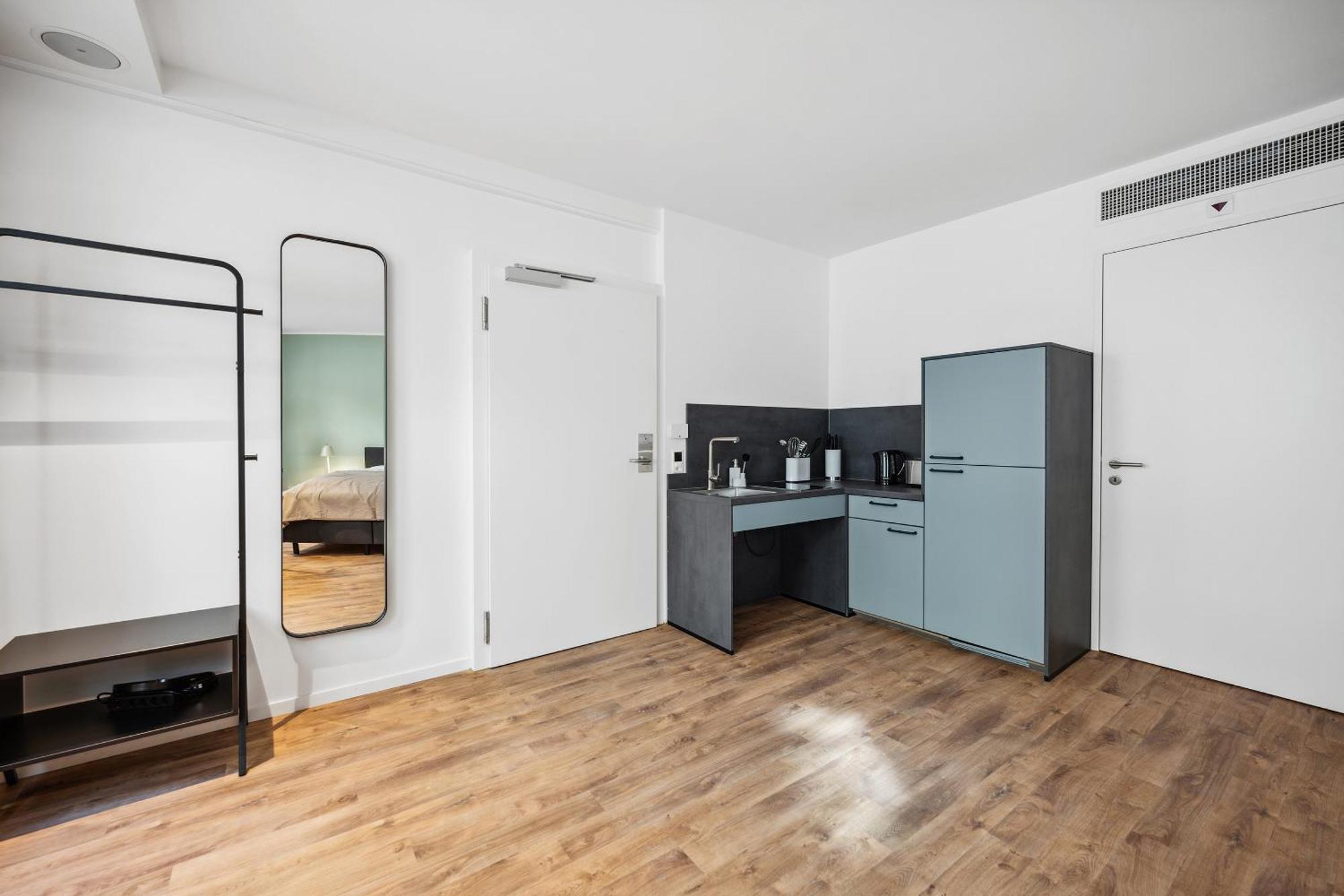 Limehome Basel Muenzgasse Bilik gambar